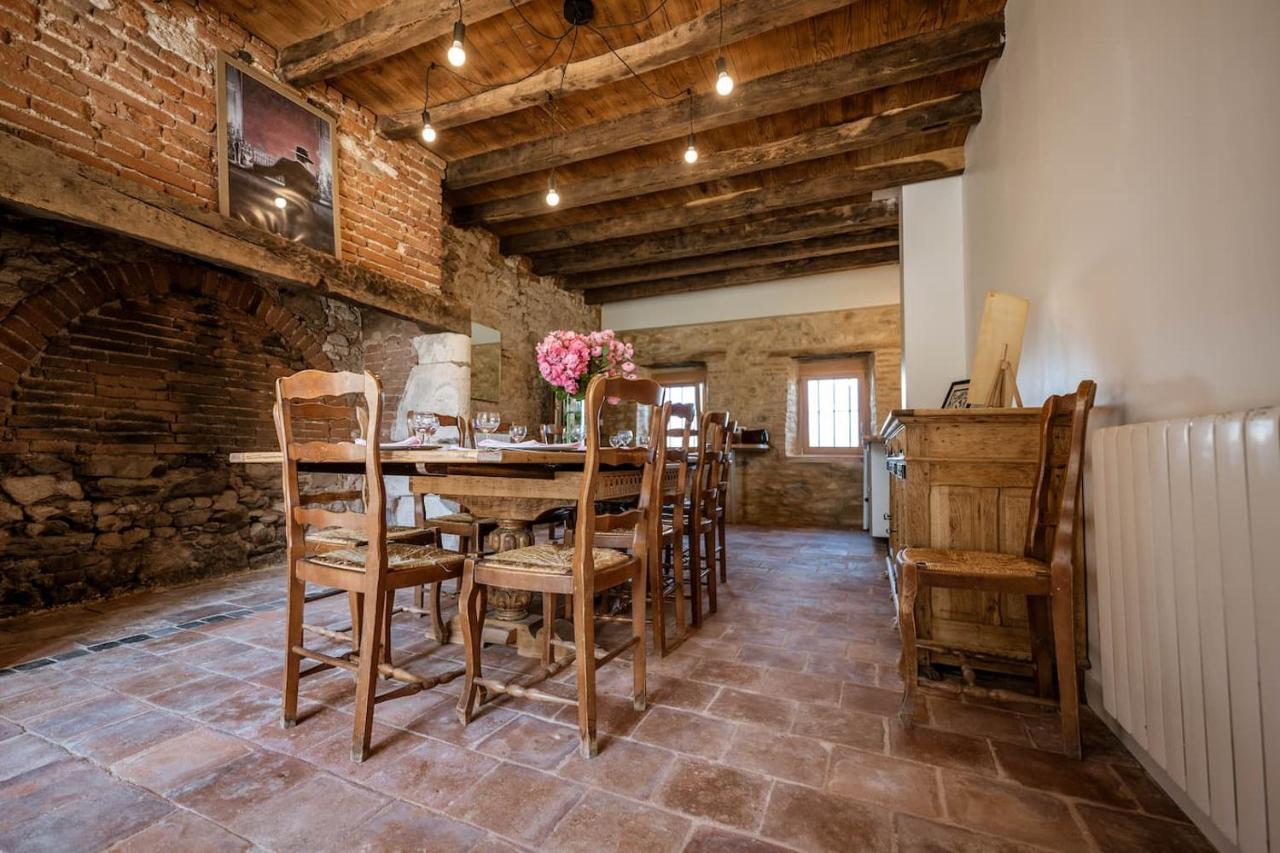 Chambres Et Table D'Hotes - Les Jardins De La Longagne Saussenac Exteriér fotografie