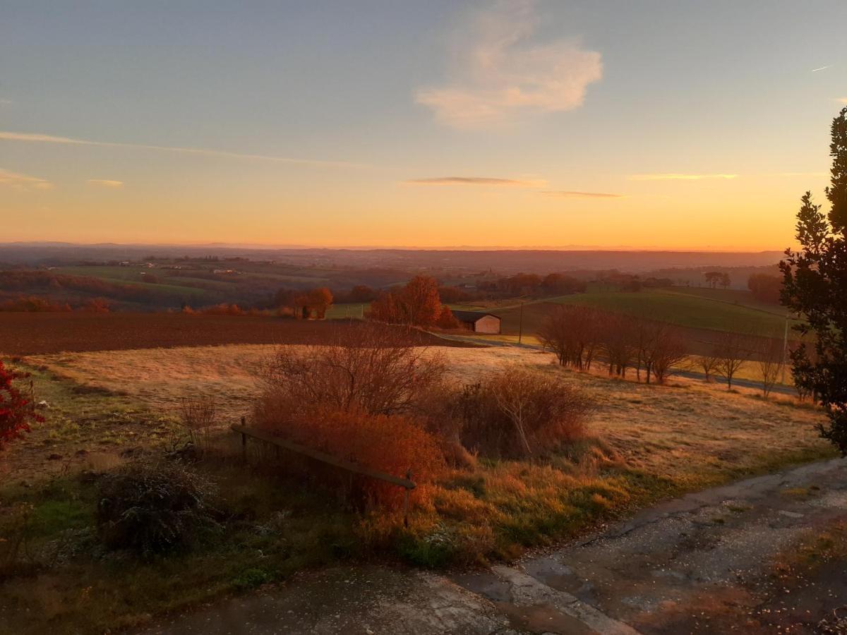 Chambres Et Table D'Hotes - Les Jardins De La Longagne Saussenac Exteriér fotografie